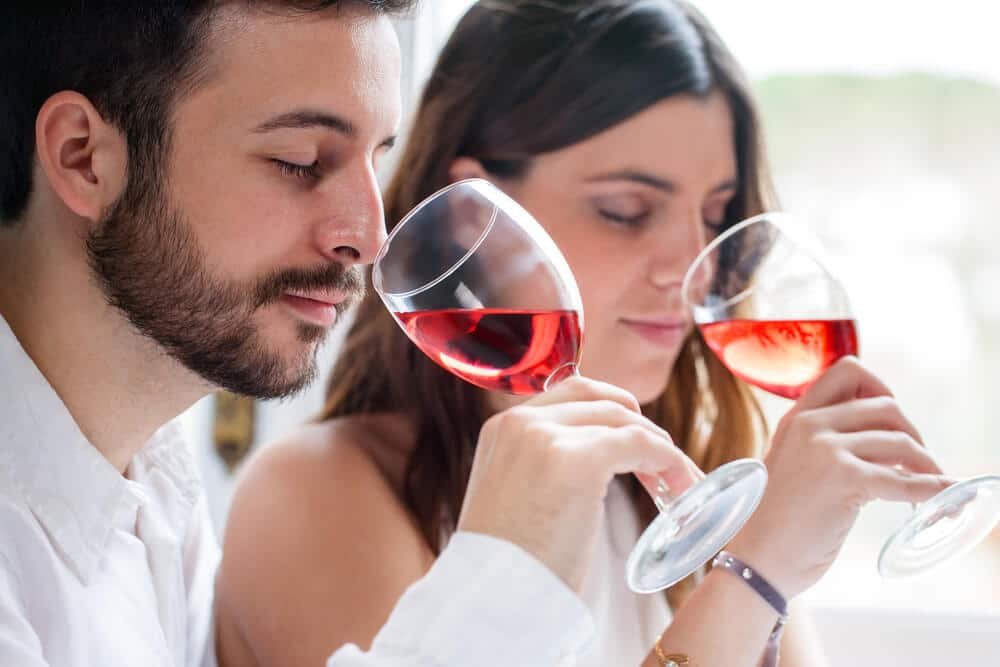 how-to-describe-a-wine-taste-pro-tips