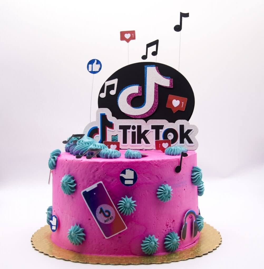 TikTok Cake - TikTok Birthday Cake